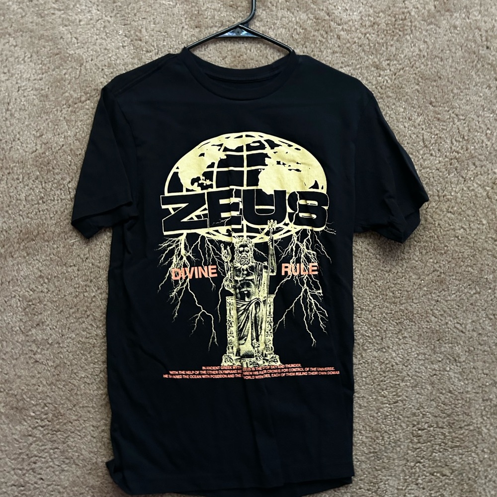 Zeus Black Graphic T-Shirt